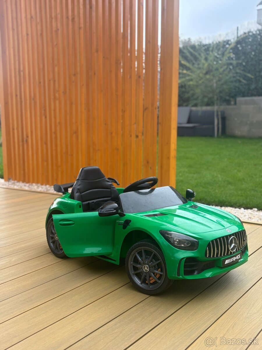 Detské autíčko Mercedes gt - 6