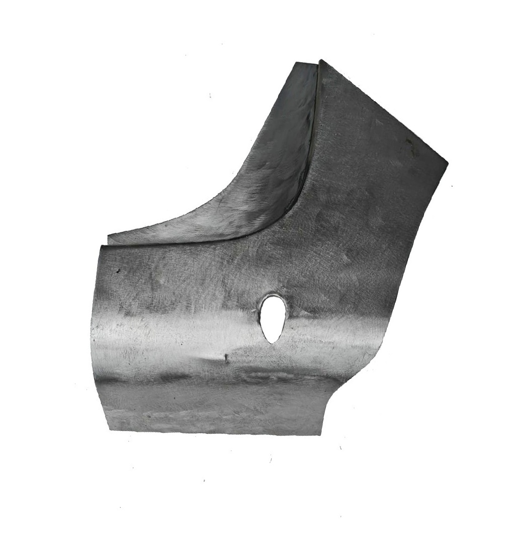 Přechody mezi prahem a blatníkem Tatra 603 - 6