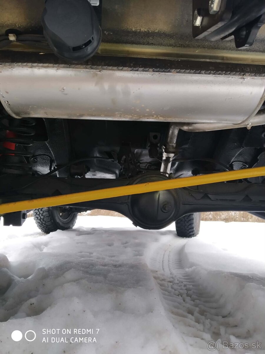 LADA NIVA-BRONTO - 6