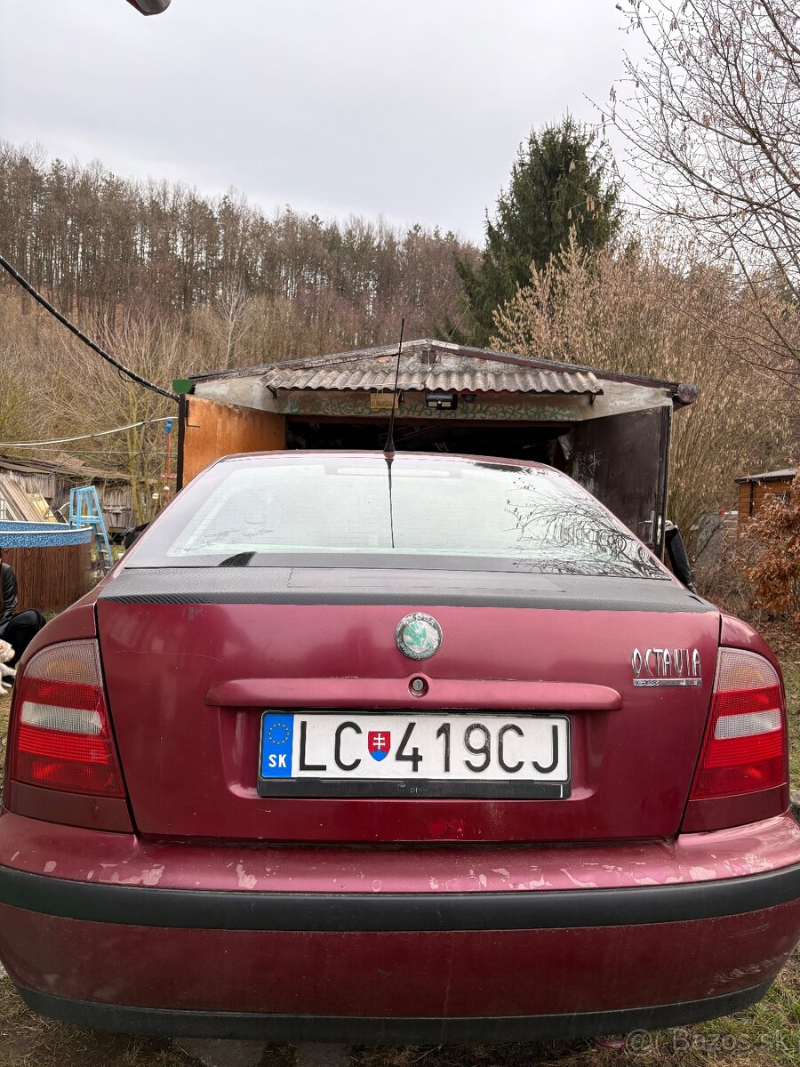 Škoda Octavia 1.6 benzín 74kw 1998 - 6