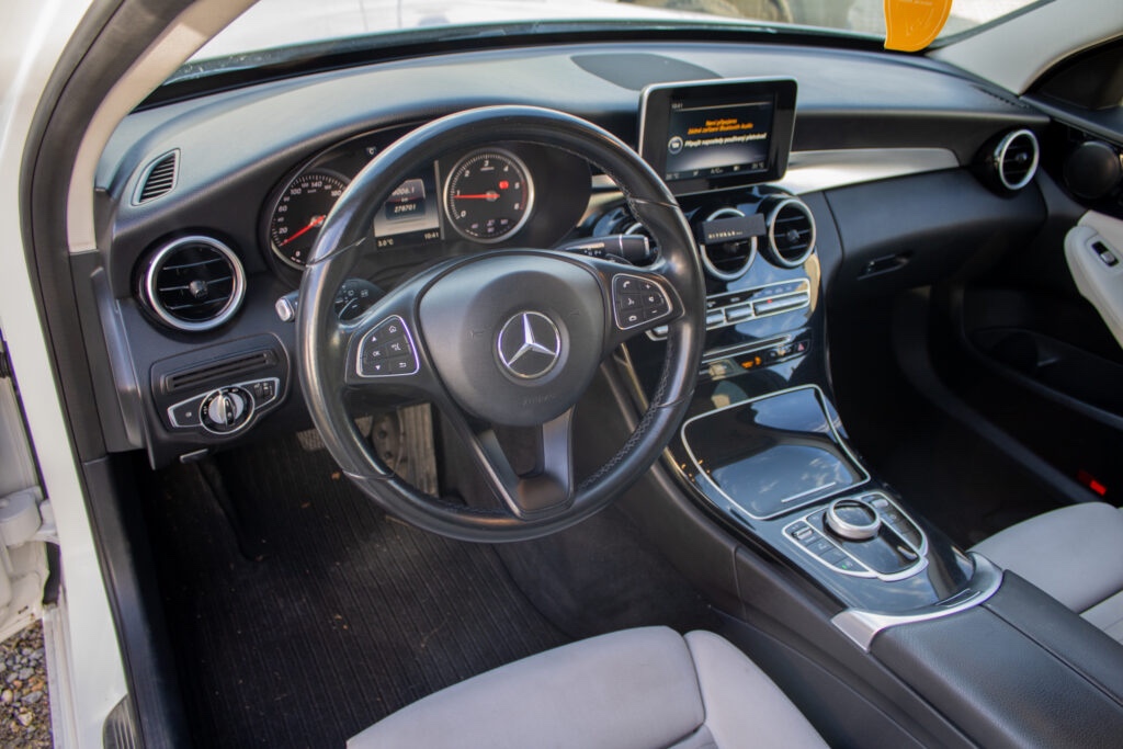 Mercedes-Benz C 180 d Kombi A/T - 6