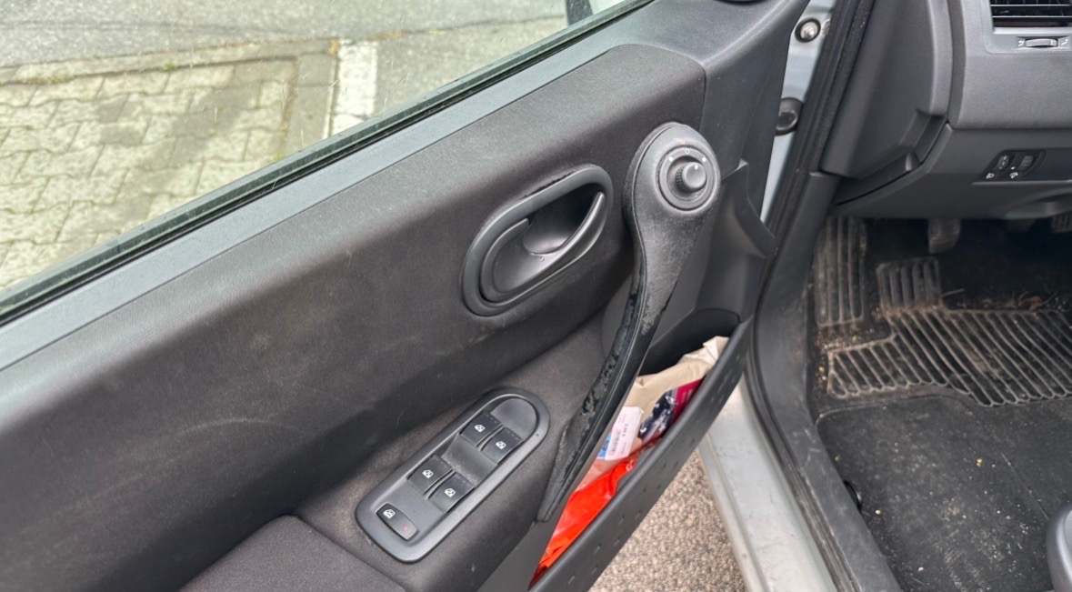 RENAULT MEGANE GRANDTOUR COMBI - 6