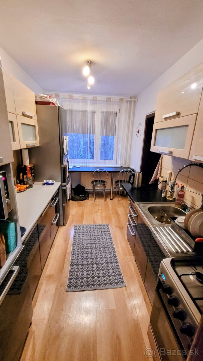 CBF- ponúkame priestranný byt vo výbornej lokalite - 6