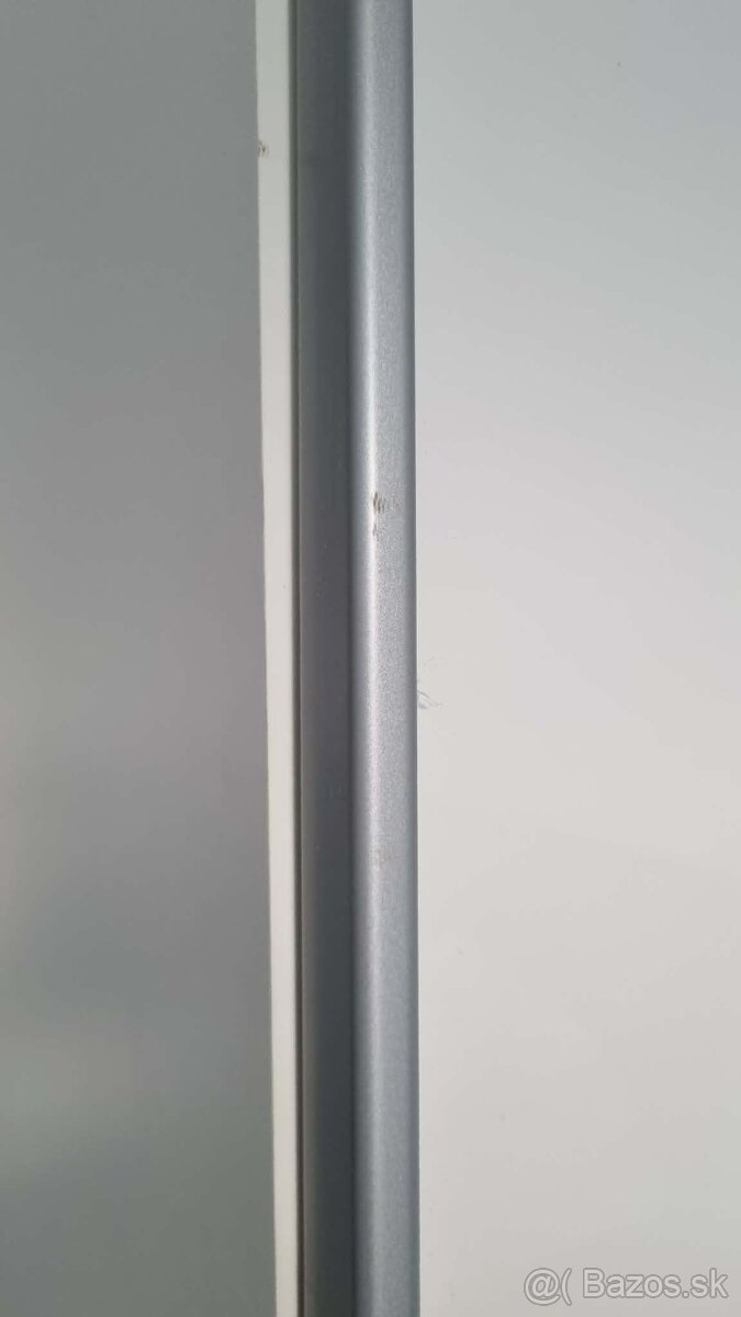 ŠATNÍKOVÁ SKRIŇA - 6