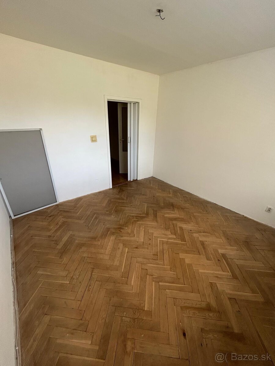 Znížená cena - 3 izbový byt Partizánske na predaj - 6