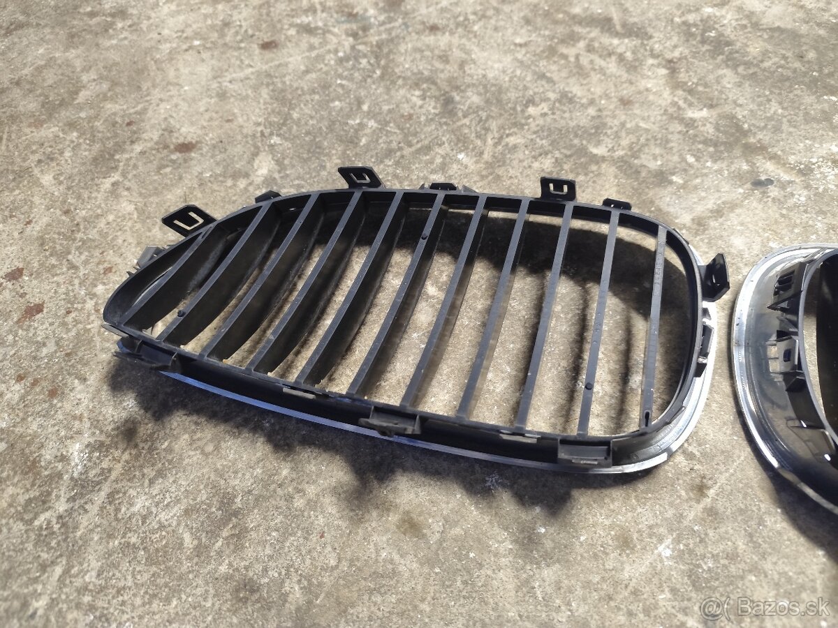 Predám chrómové mriežky BMW E60 E61 - 6
