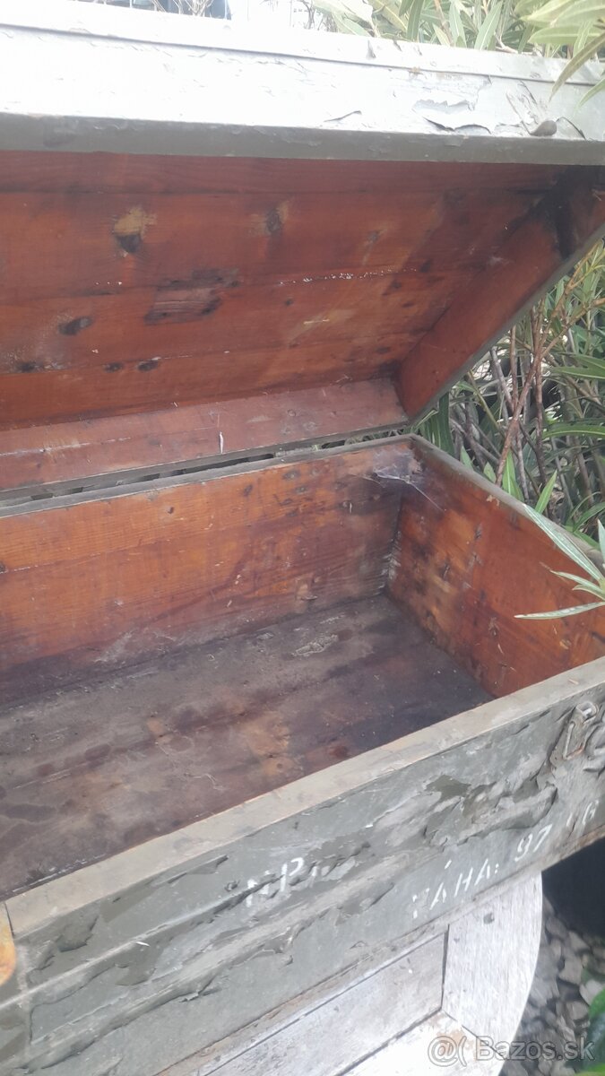 Stará truhlica 40eur - 6