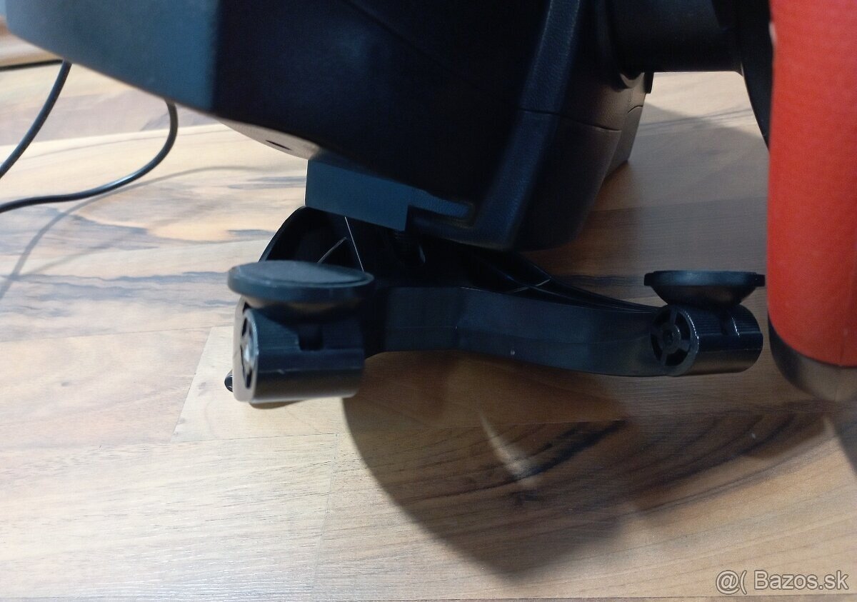 Volant Thrustmaster na PS3 - 6