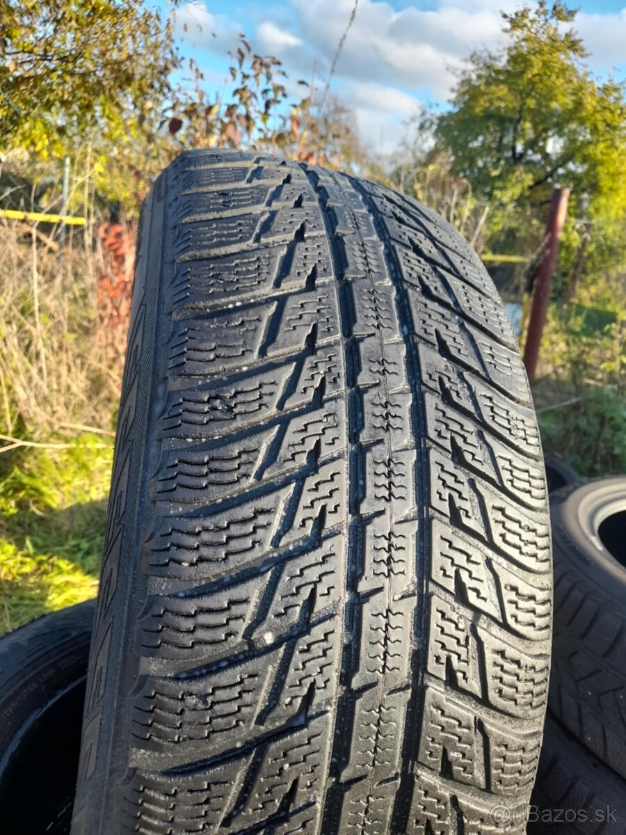 Mam na predaj zimné pneumatiky 235/65r17 - 6
