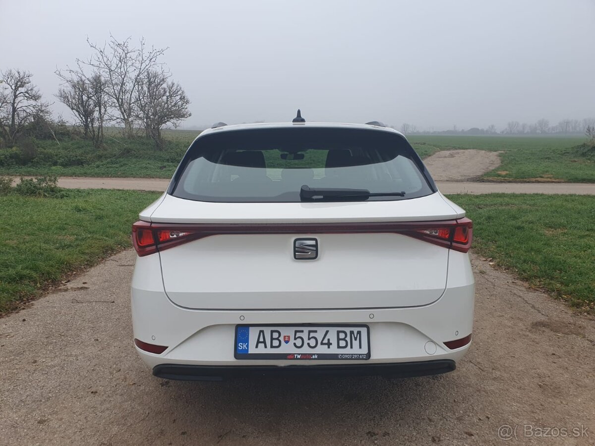 Predám Seat Leon combi style 2.0 Tdi DSG Virtual cockpit - 6