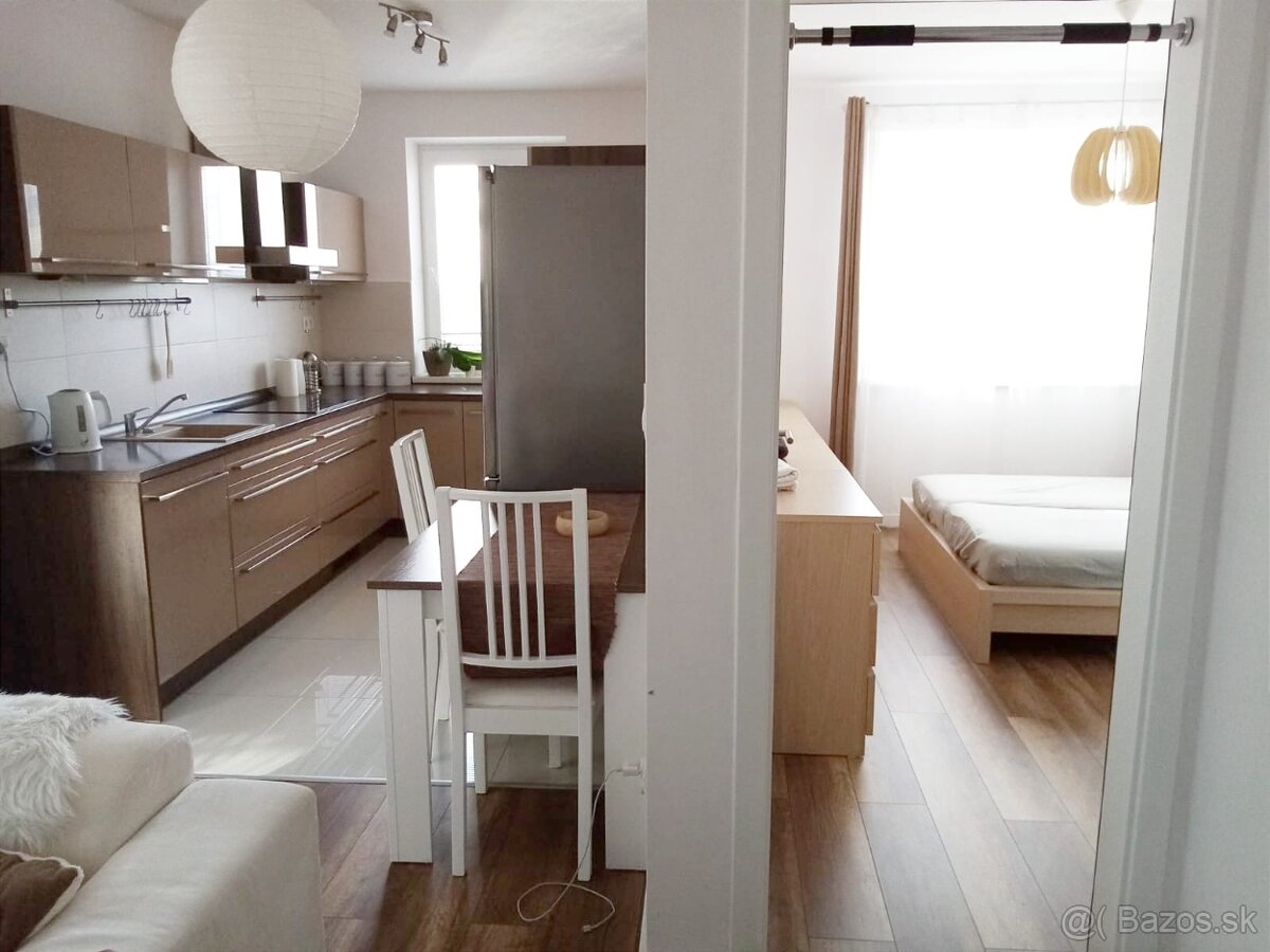 2-izbový byt do prenájmu Lodenica Piešťany - 6