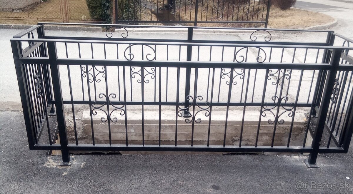 Samonosná brána - 6