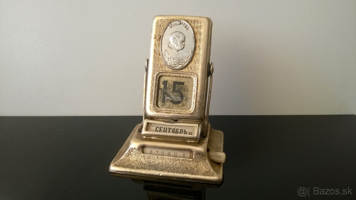 Zaujímavý pretáčací kalendár - 6