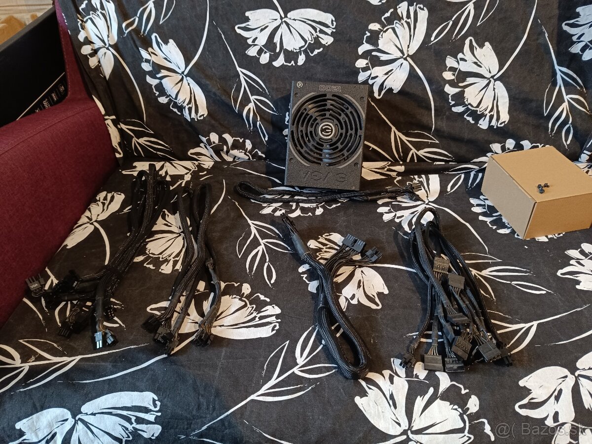 evga supernova 1200 p2 - 6