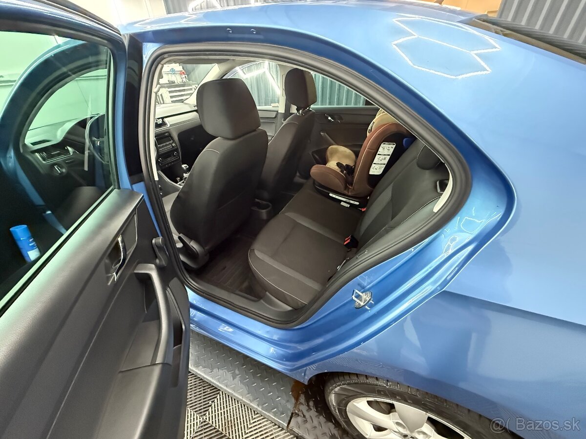 Skoda rapid 1.6tdi sedan - 6