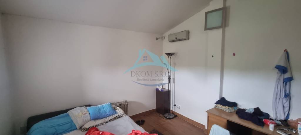 LOGISTICKÉ CENTRUM PRI TRANZITNOM KORIDORE - 6