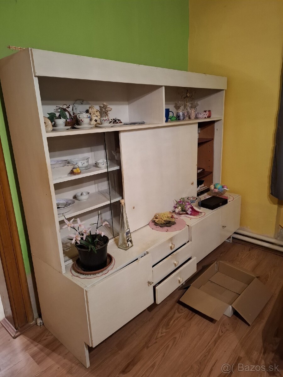 Starý nábytok - 6