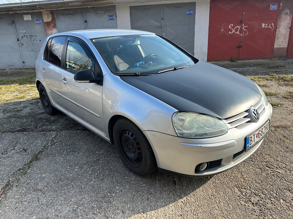 Predám Golf 5 , 1.4 Benzín 66kw - 6