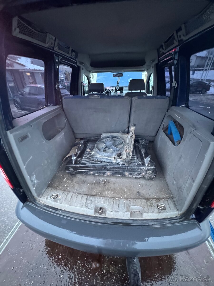 Rozpredam vw caddy 1.9tdi - 6