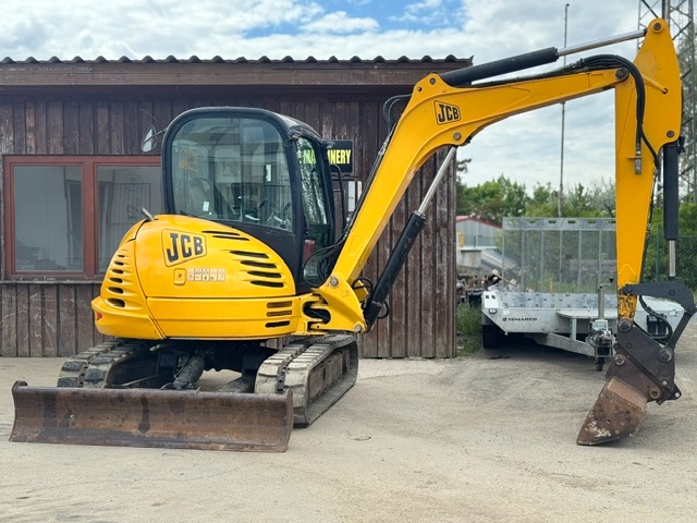 Pásový bagr JCB 8065 - 6