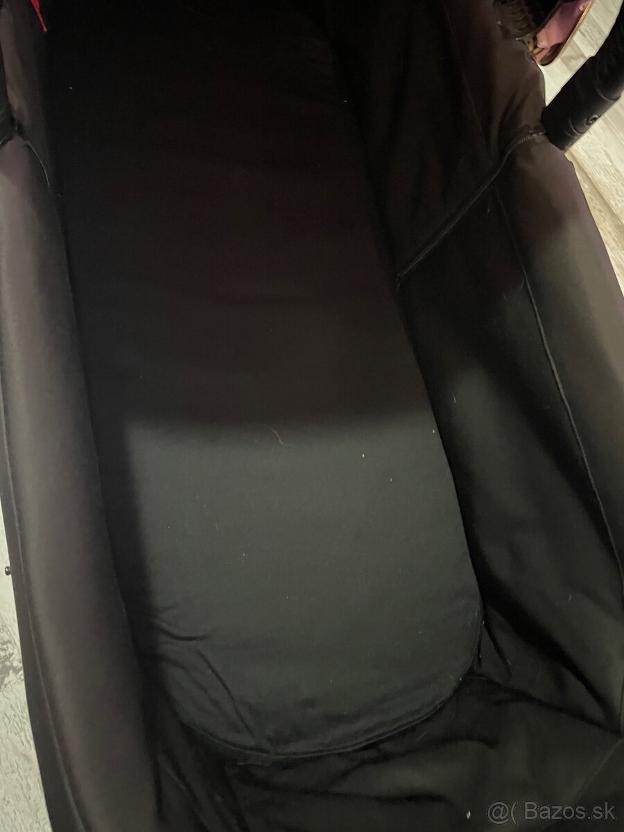 Vanička Kočík Jeremy Scott - 6