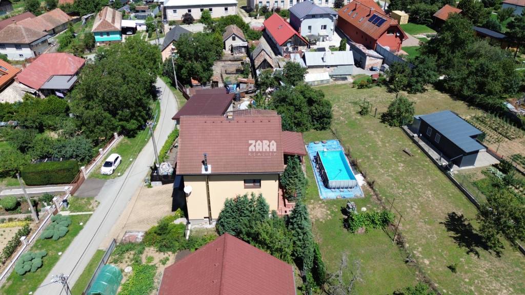 Vyšná Myšľa rodinný dom. 3 samostatnébytové jednotky - 6