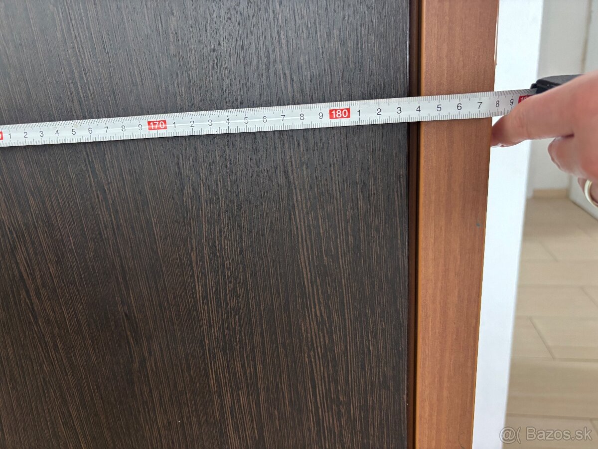 Kuchynská linka - 6