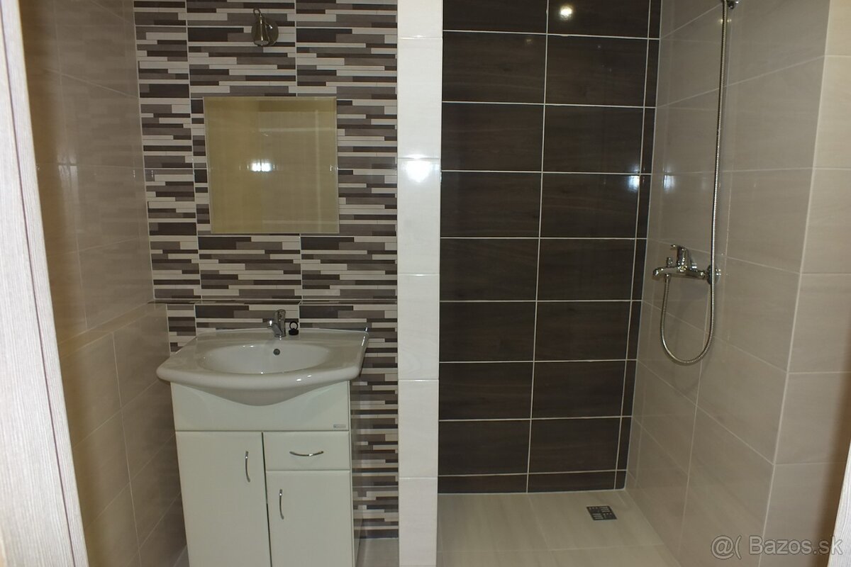 Prenájom garsónky v centre Galanty - 6