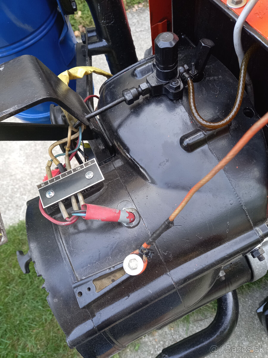 Predam malotraktor - 6