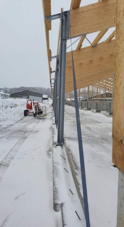 Tesár, Stolár, Klampiar, Stav.pracovník - 6