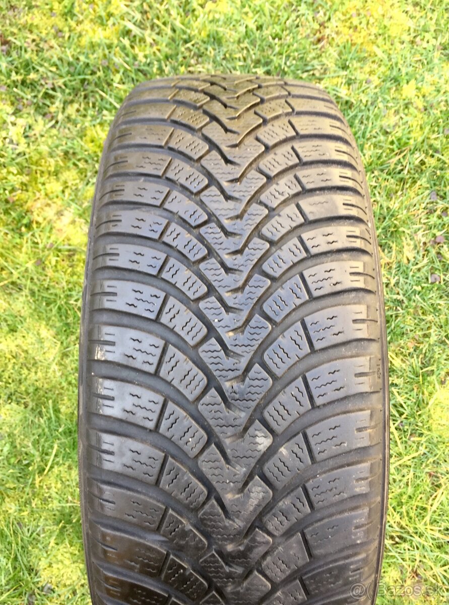 215/55 r18 zimné Falken 99V - 6