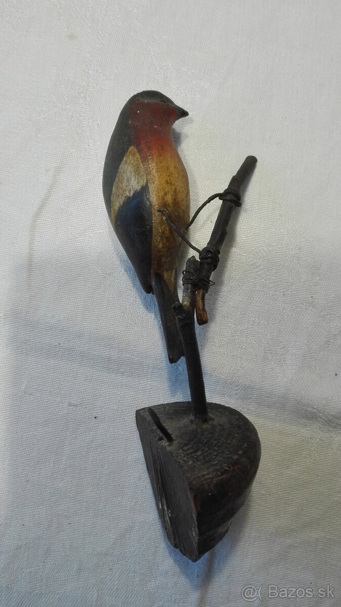 Starý dřevěný ptáček na zeď - 6