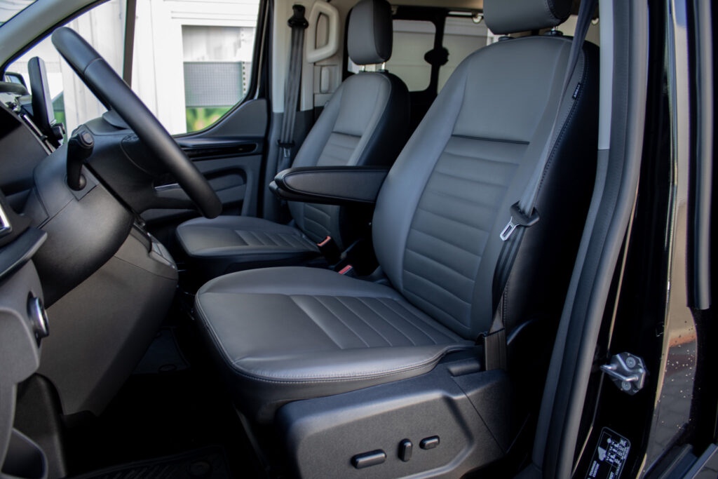 Ford Tourneo Custom - 6