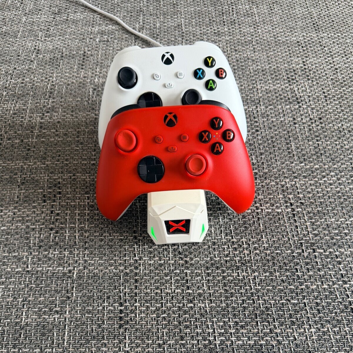 Predám Xbox Series X - 6