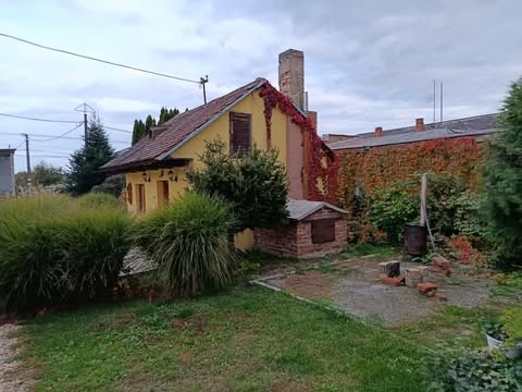 Na predaj zrekonštruovaný dom v obci Drahňov - 6