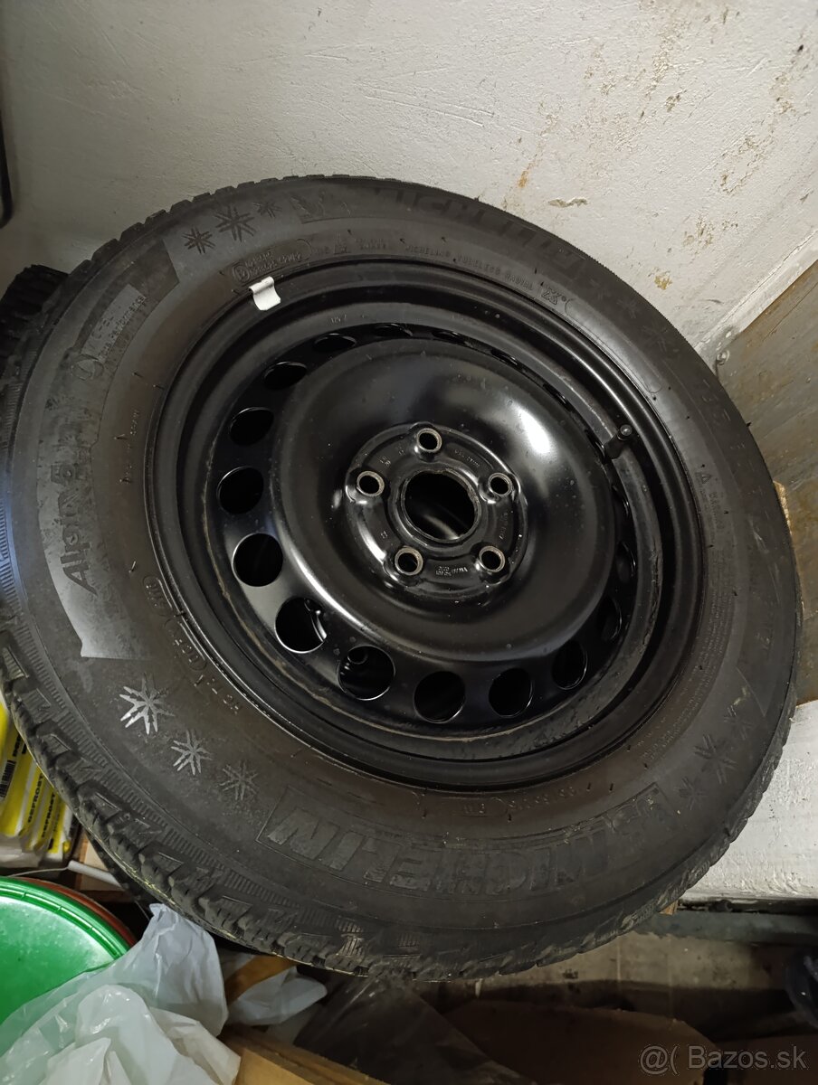 Predám zimné pneumatiky Michelin Alpin na diskoch - 6