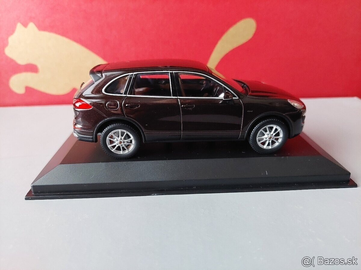 🟠 Predám model auta 1:43 Porsche Cayenne 2 Gen (2010) 🚗 - 6