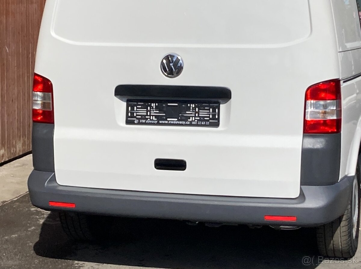 VOLKSWAGEN TRANSPORTER T5 2,0 TDi 4MOTION - 6
