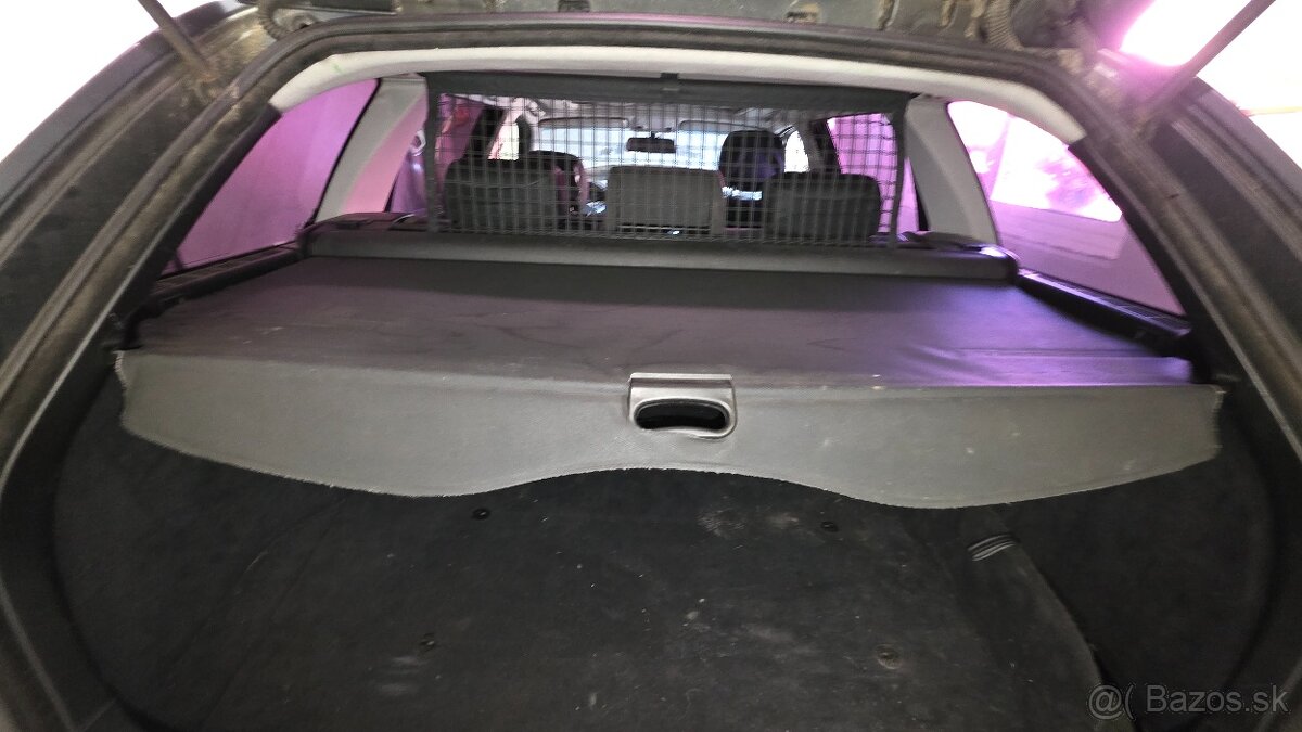 Rozpredám bmw e46 320d 110kw touring facelift - 6