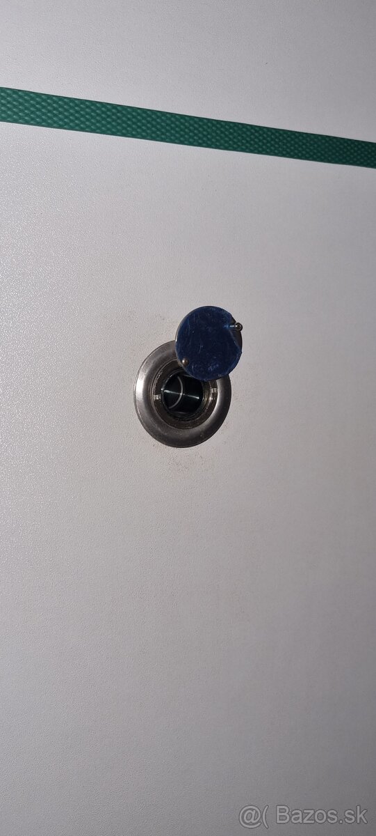 Bezpecnostne vchodove dvere do bytu - 6