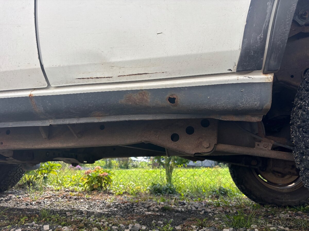 Predám Nissan terrano - 6