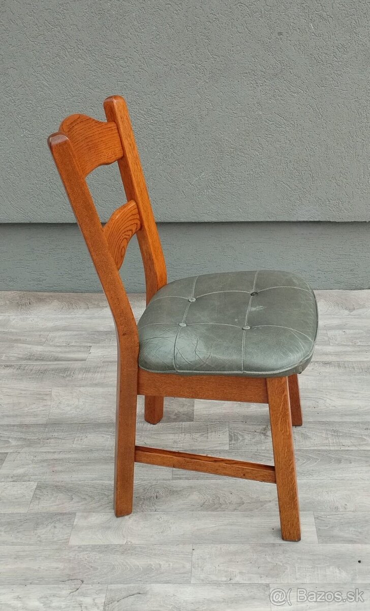 Set masívnych stoličiek – ( 4 KS ). - 6