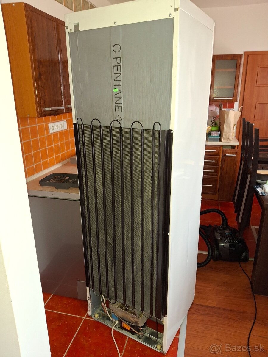 Whirpool Chladnicka - 6