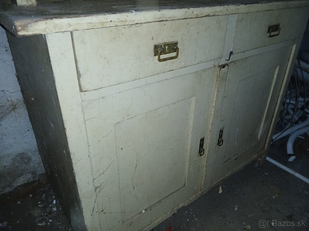 Starožitný kredenc, príborník - 6