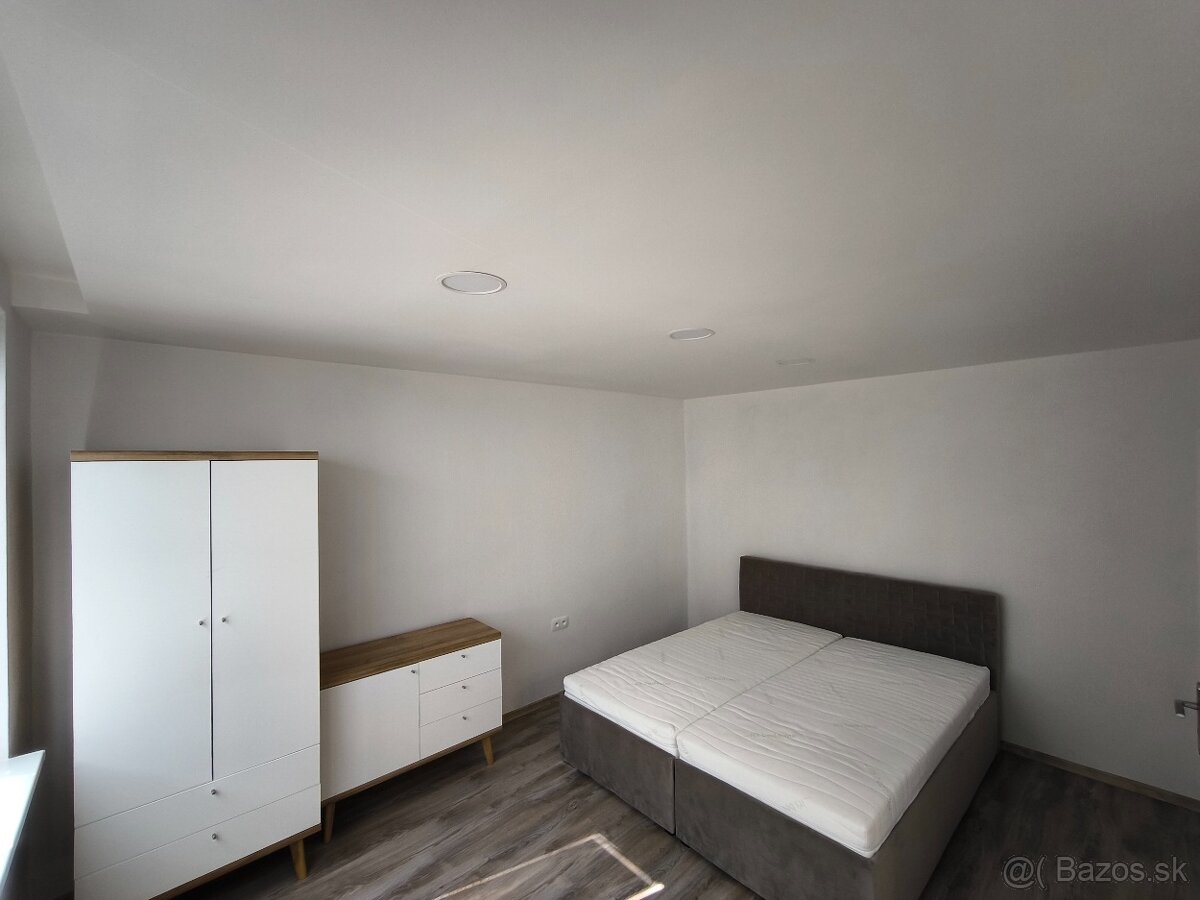 Prenájom 2-izb. bytu/ 600€ s energiami - 6