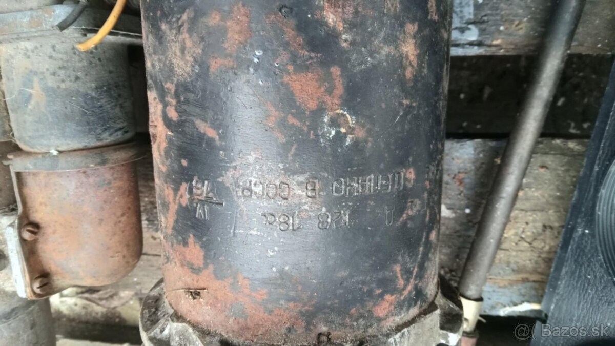 Moskvič 408-412 náhradné diely - 6