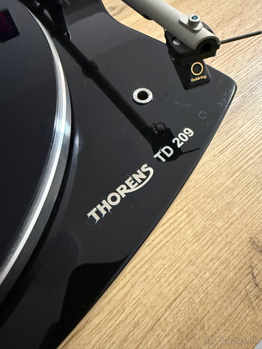 Thorens TD 209 Triangle + Goldring G1042 - 6