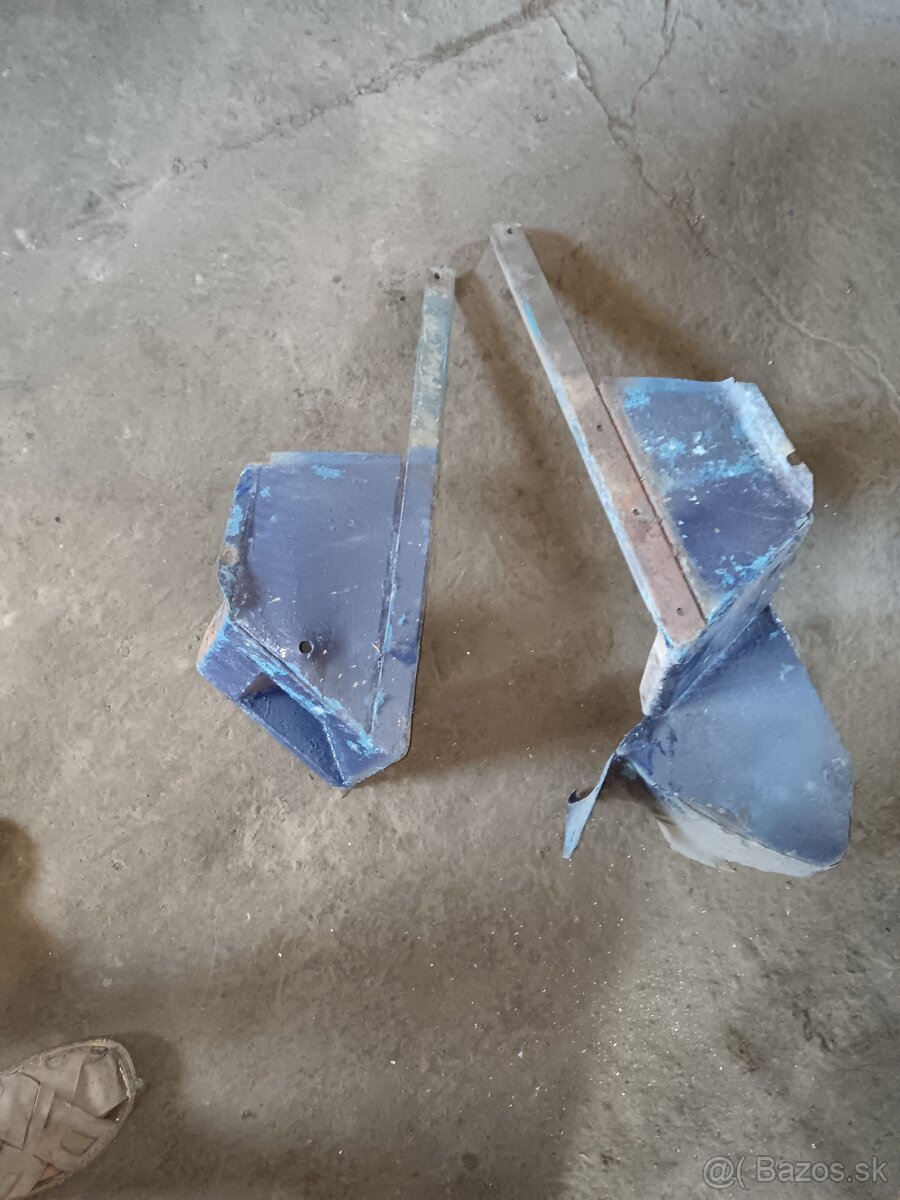 Predám na traktor Zetor 3011 Kabinu - 6