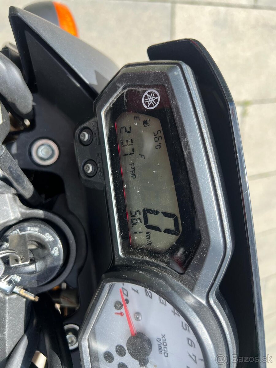 Yamaha FZ 8 - 6