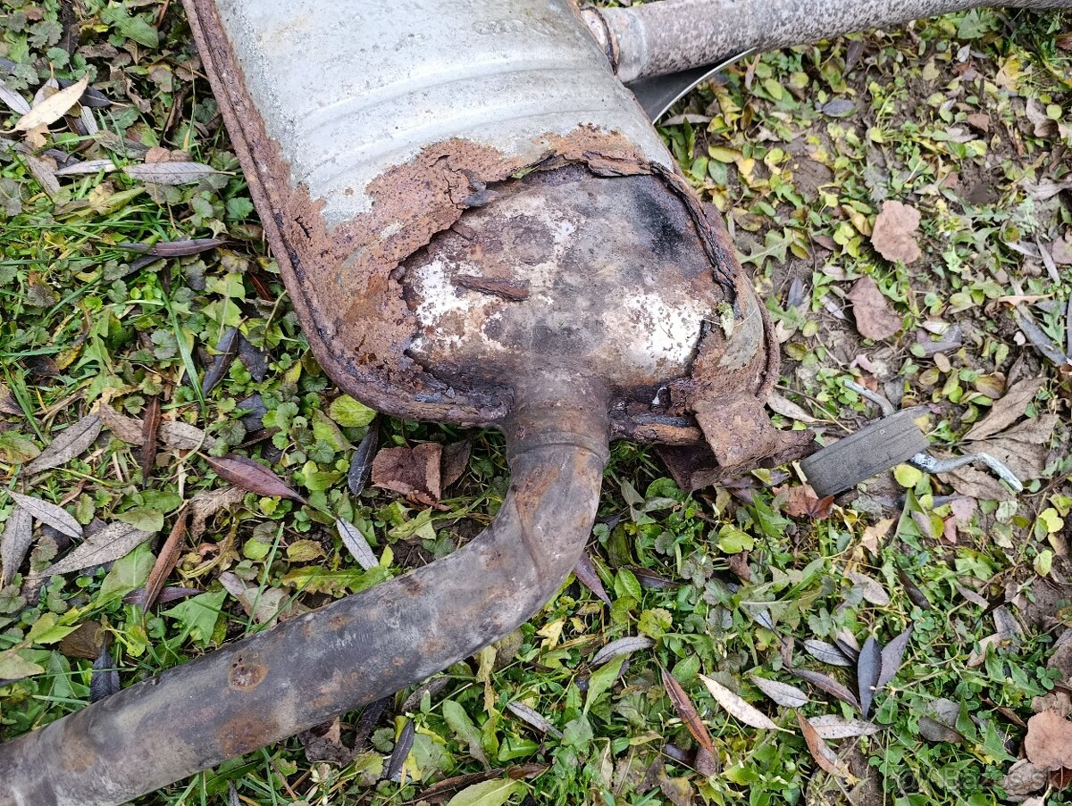 Výfuk Škoda Superb 1 - 6